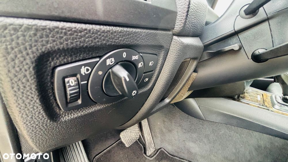 BMW Seria 1 123d - 22