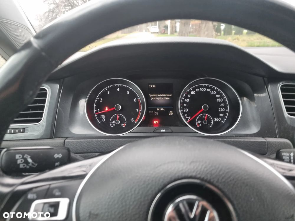 Volkswagen Golf Variant - 8