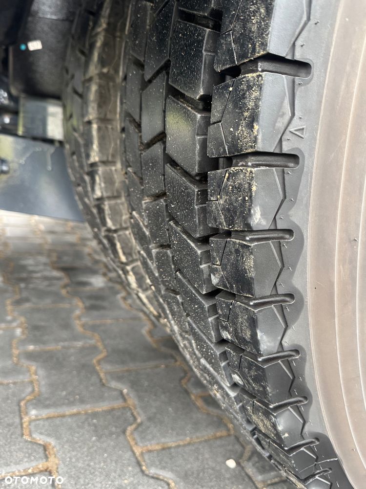 Mercedes-Benz Axor 1829 wywrotka - 5