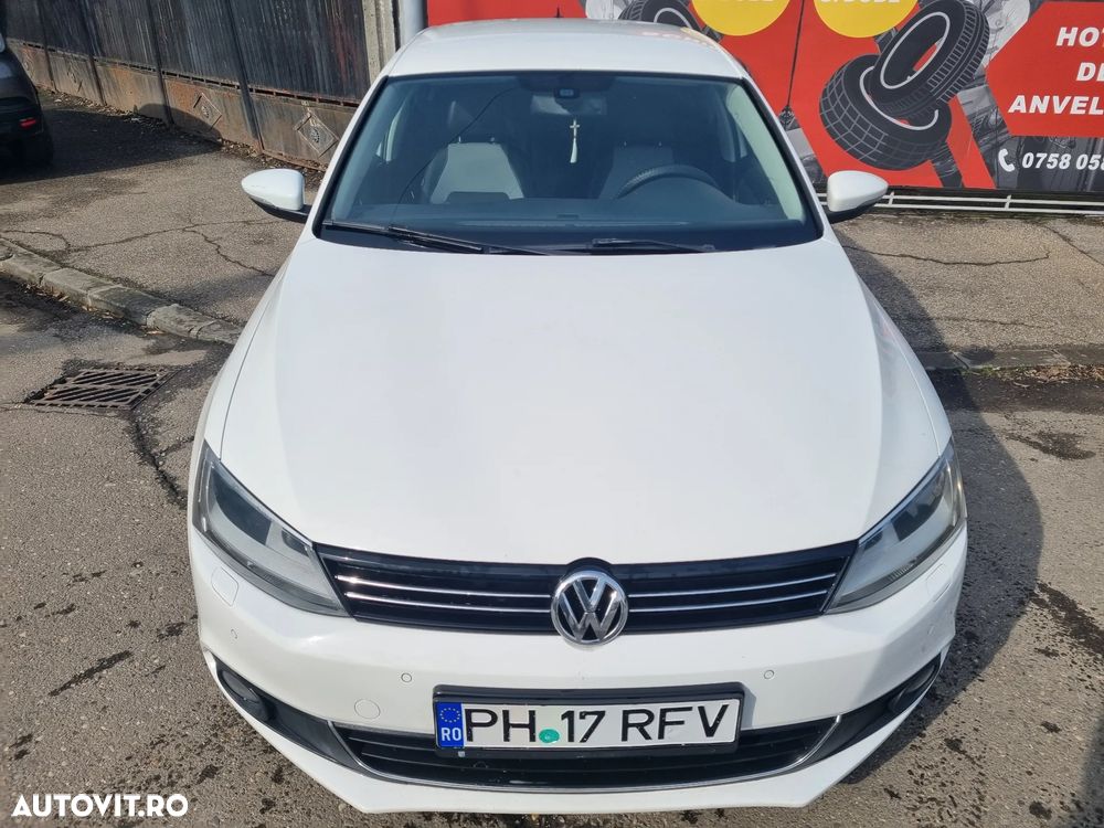 Volkswagen Jetta 2.0 TDI DPF Comfortline - 10