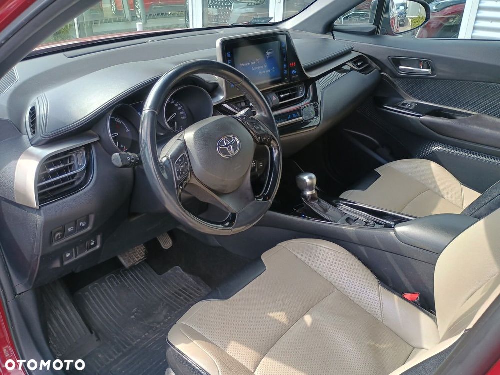 Toyota C-HR - 18