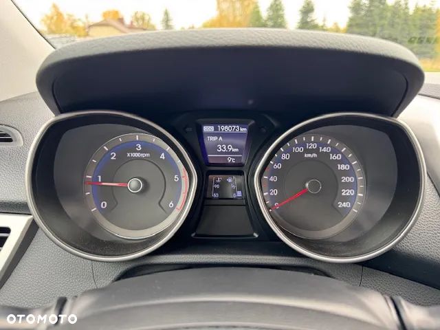 Hyundai i30 i30cw 1.6 CRDi Fifa World Cup Edition - 27