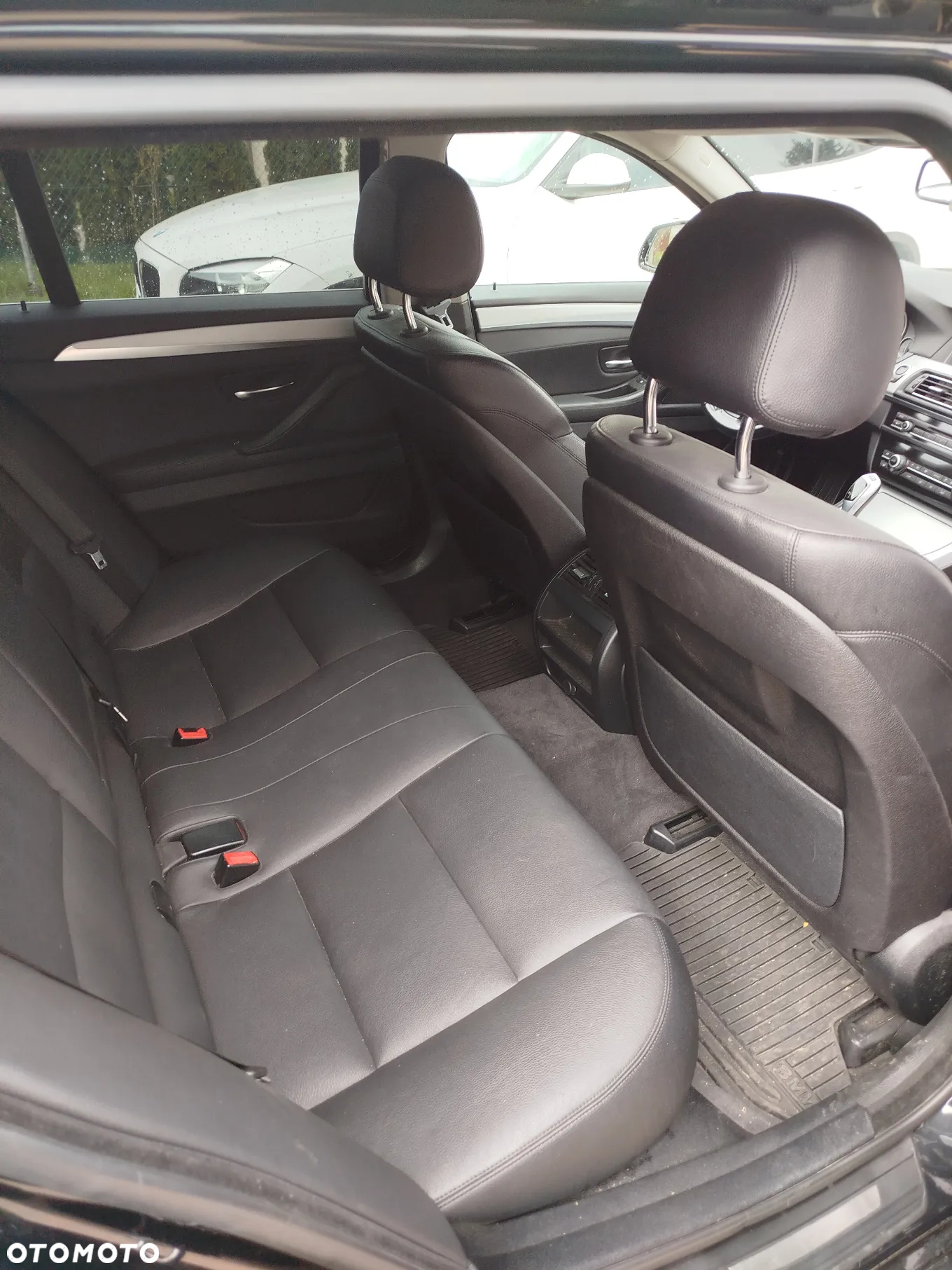 BMW Seria 5 530d Touring - 5