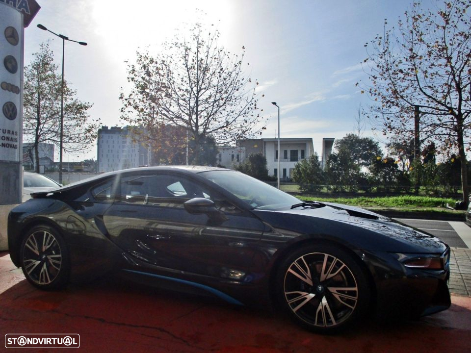 BMW i8 Standard - 4
