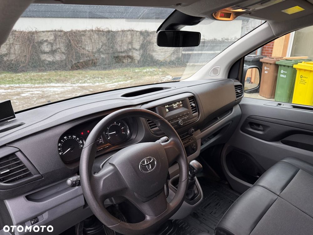 Toyota Proace - 9