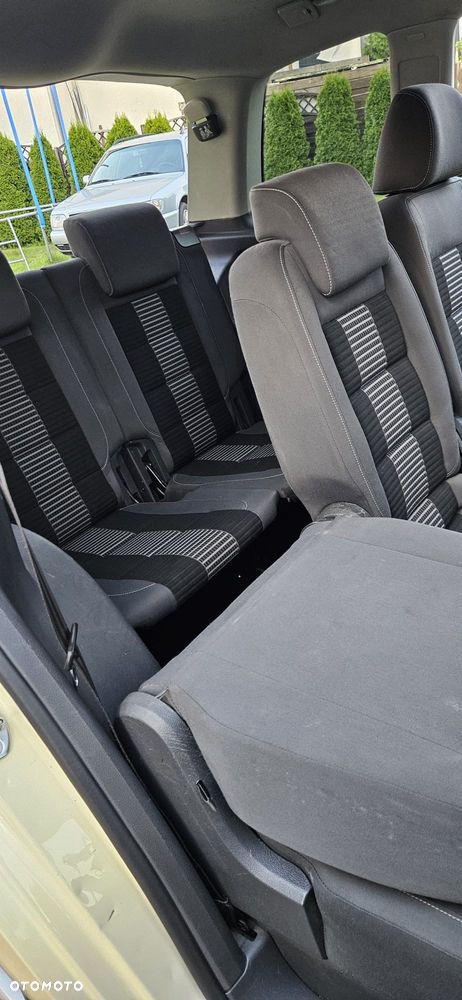 Volkswagen Touran 1.9 TDI DPF United - 9