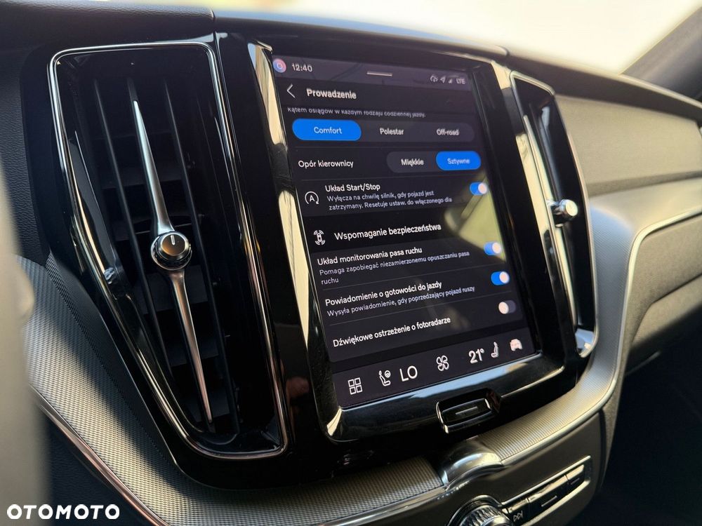 Volvo XC 60 - 25