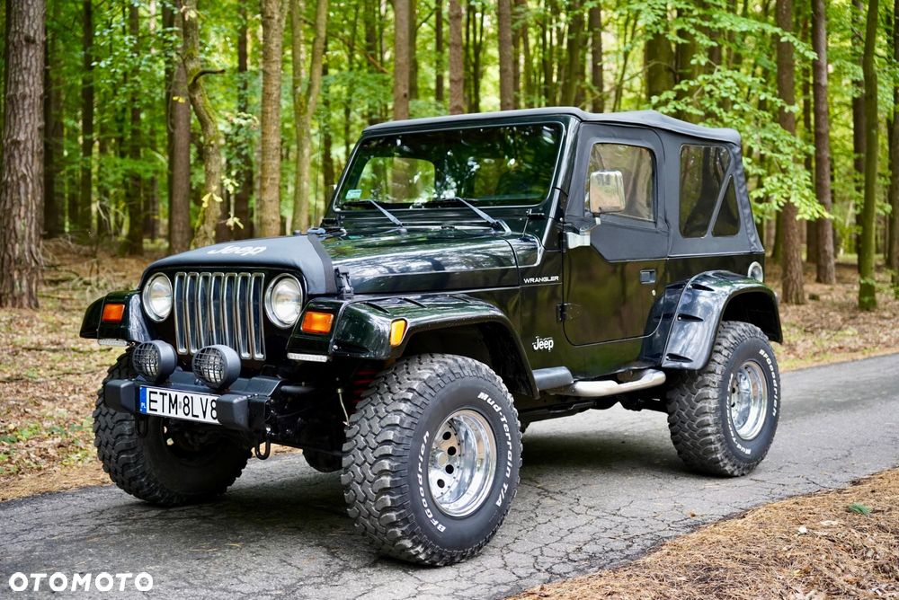Jeep Wrangler 2.5 Sport - 28