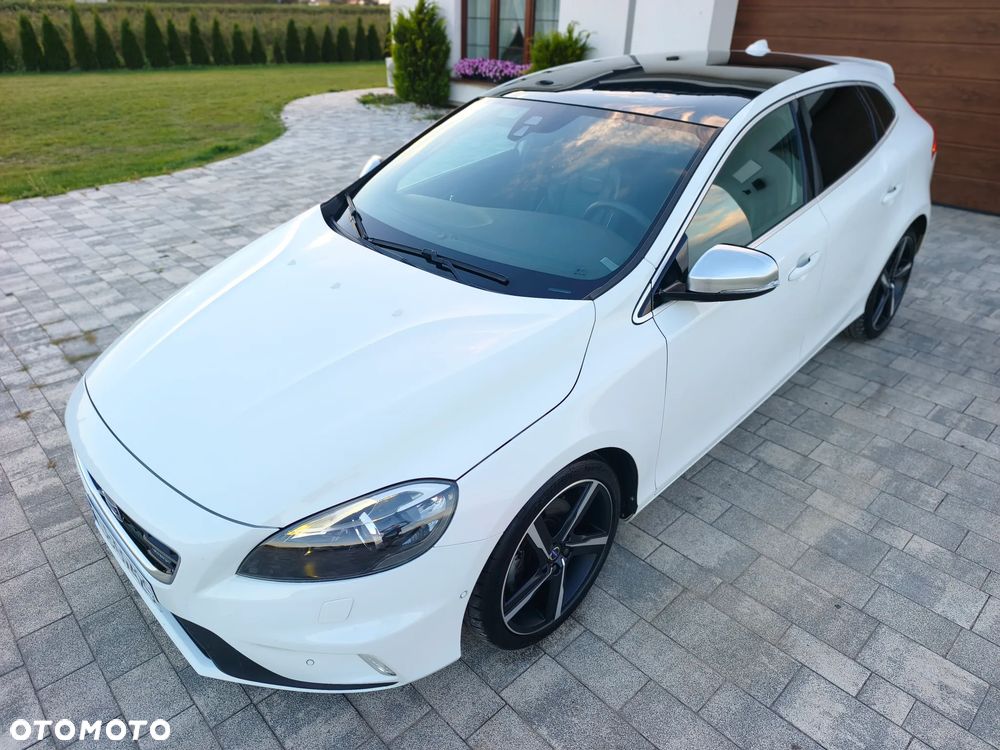 Volvo V40 T3 R-Design Momentum - 39