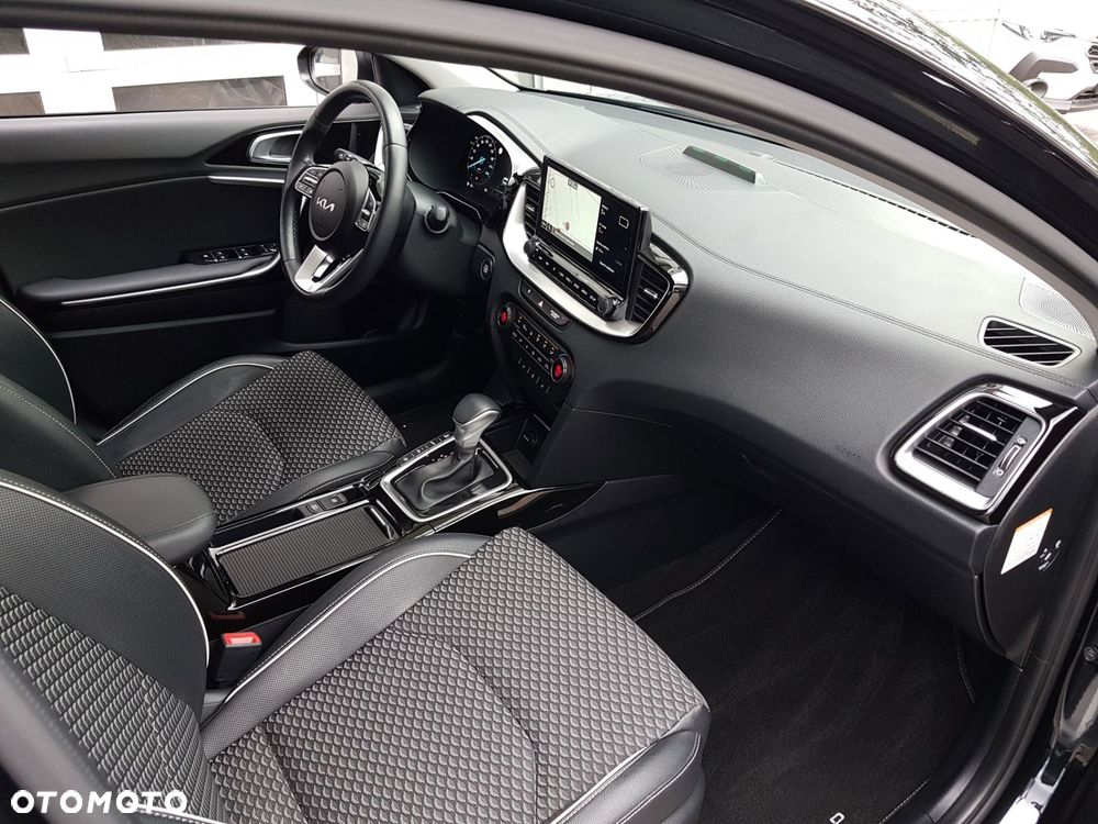 Kia XCeed 1.6 GDI PHEV Business Line DCT - 26