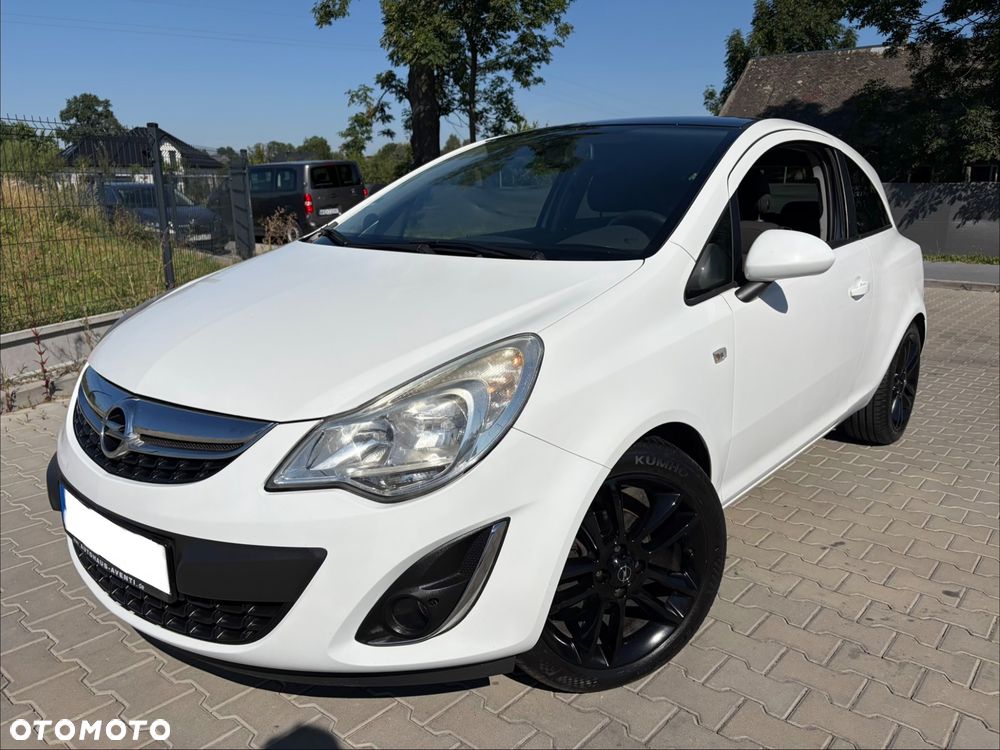 Opel Corsa 1.4 16V Cosmo - 8