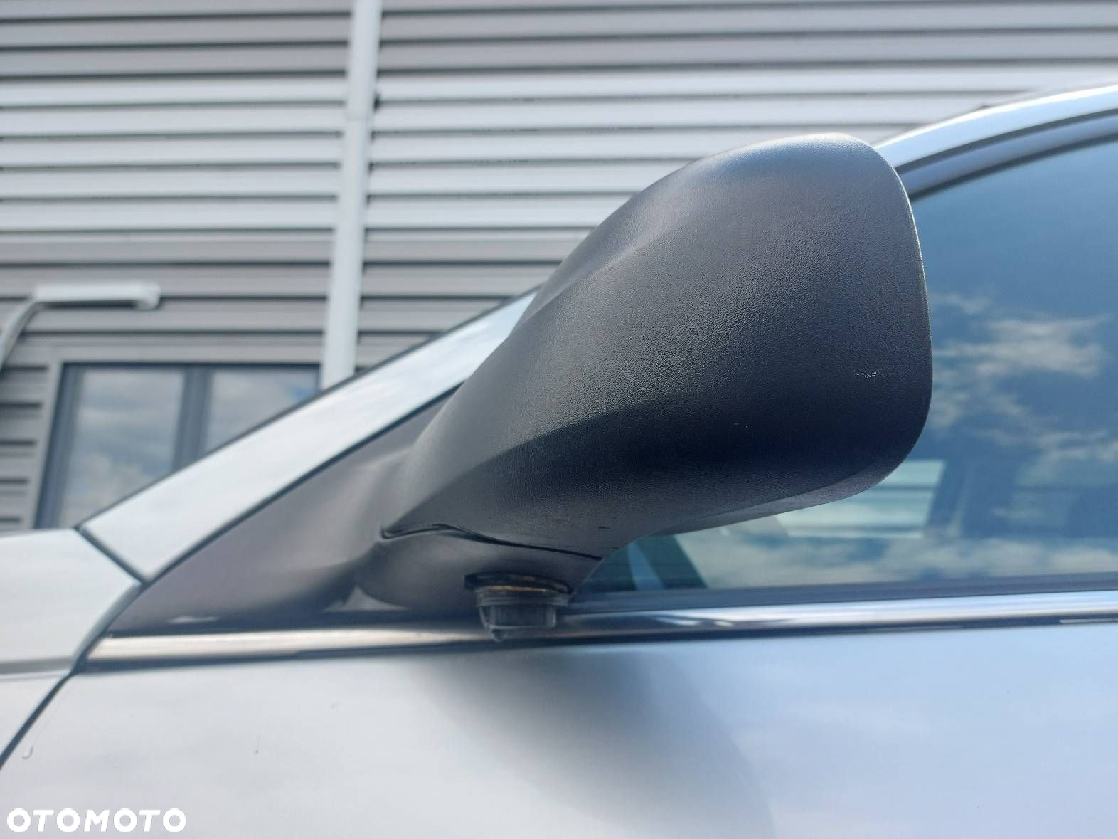 LUSTERKO LEWE ELEKTRYCZNE CHRYSLER PACIFICA I EU - 2