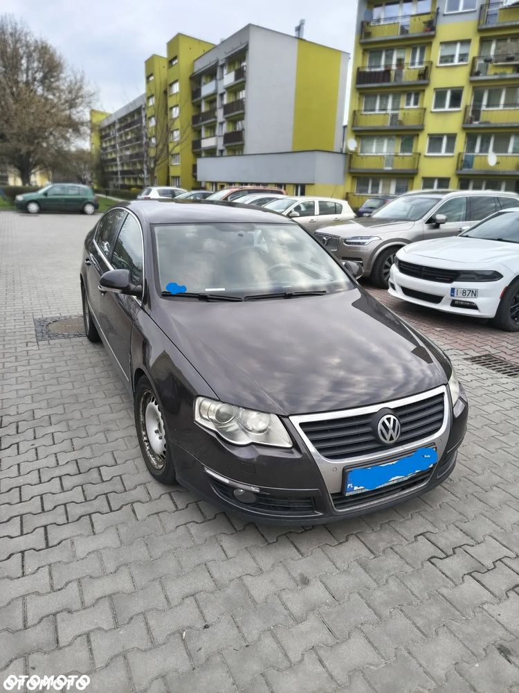 Volkswagen Passat 1.4 TSI Highline - 2