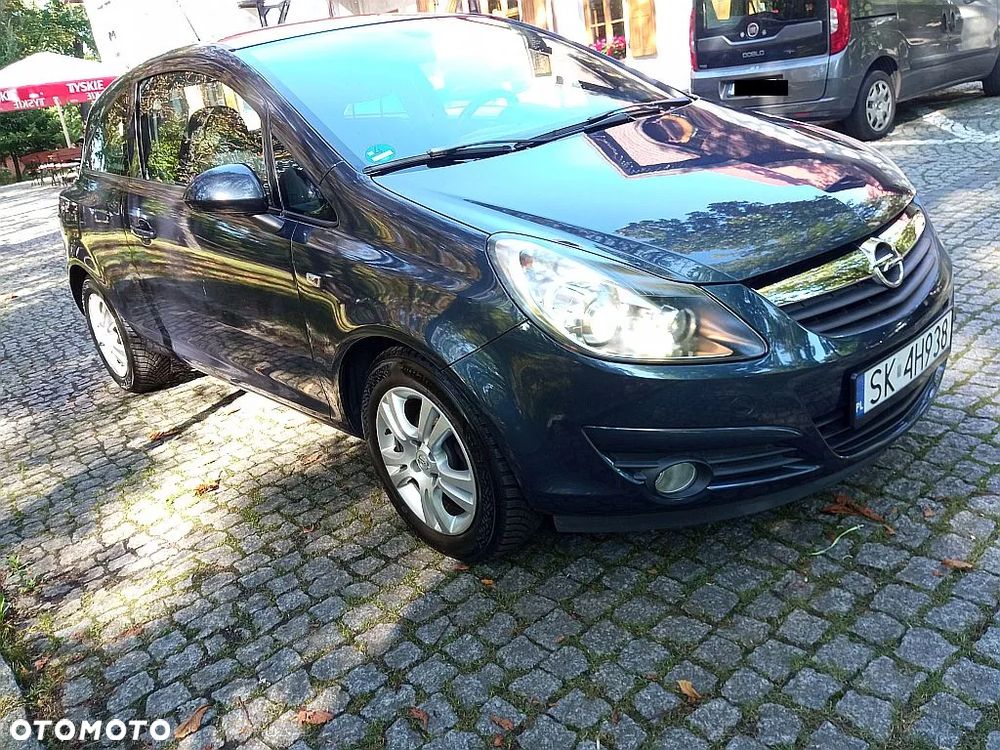 Opel Corsa 1.4 16V Cosmo - 6