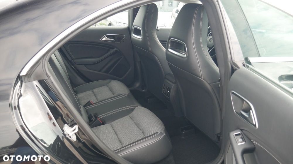 Mercedes-Benz CLA - 15