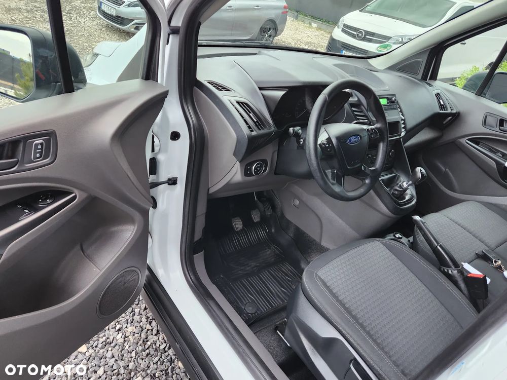Ford Transit connect - 9