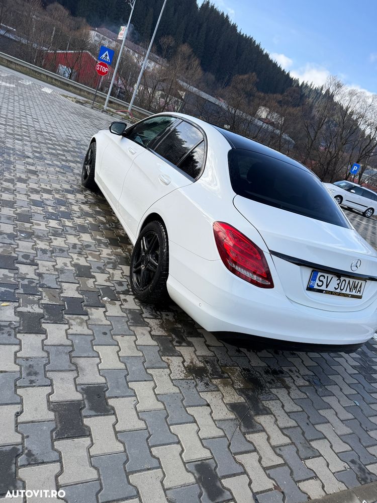 Mercedes-Benz C - 5