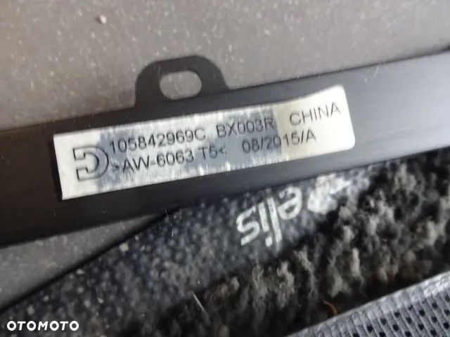 Roleta tylnych prawych drzwi BMW G12 Long - 4