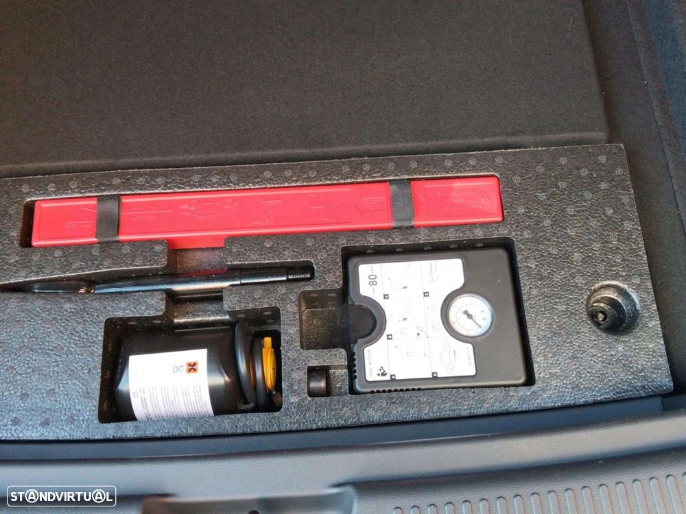 MG MG4 51 kWh Standard - 13