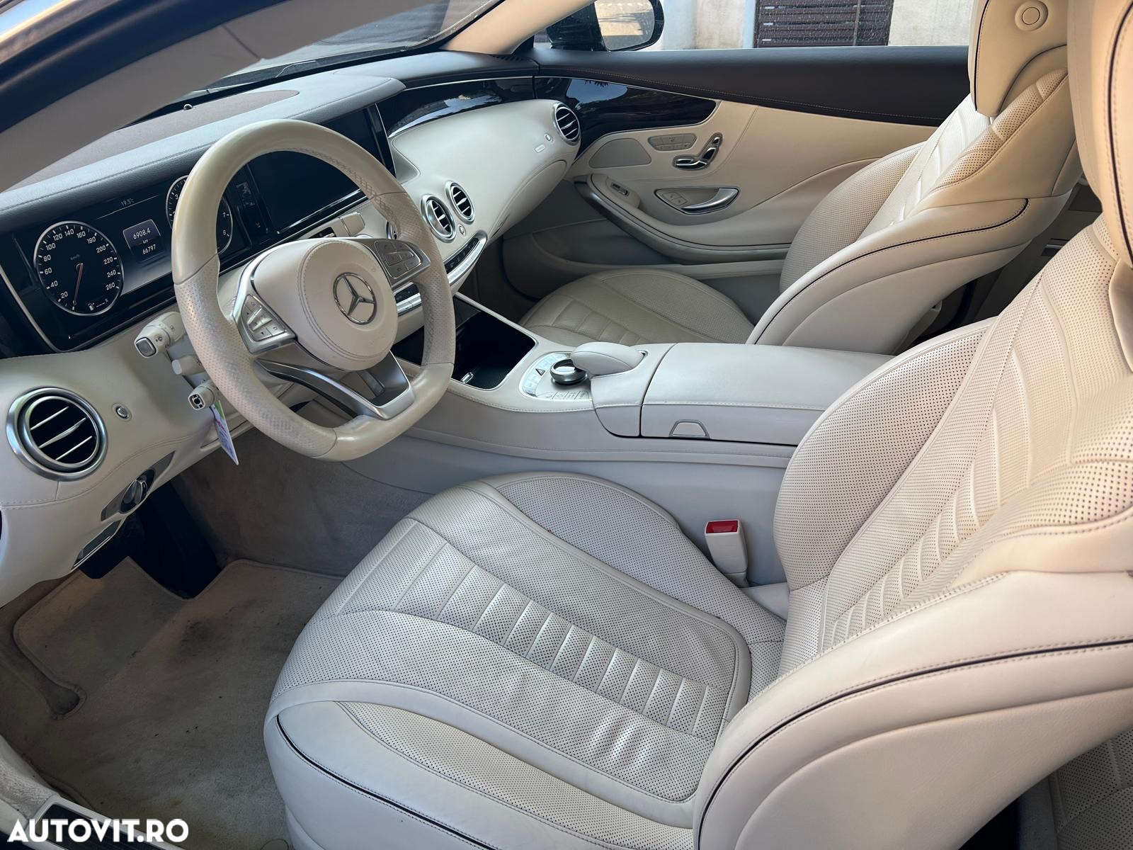 Mercedes-Benz S 400 4MATIC Coupe Aut - 13