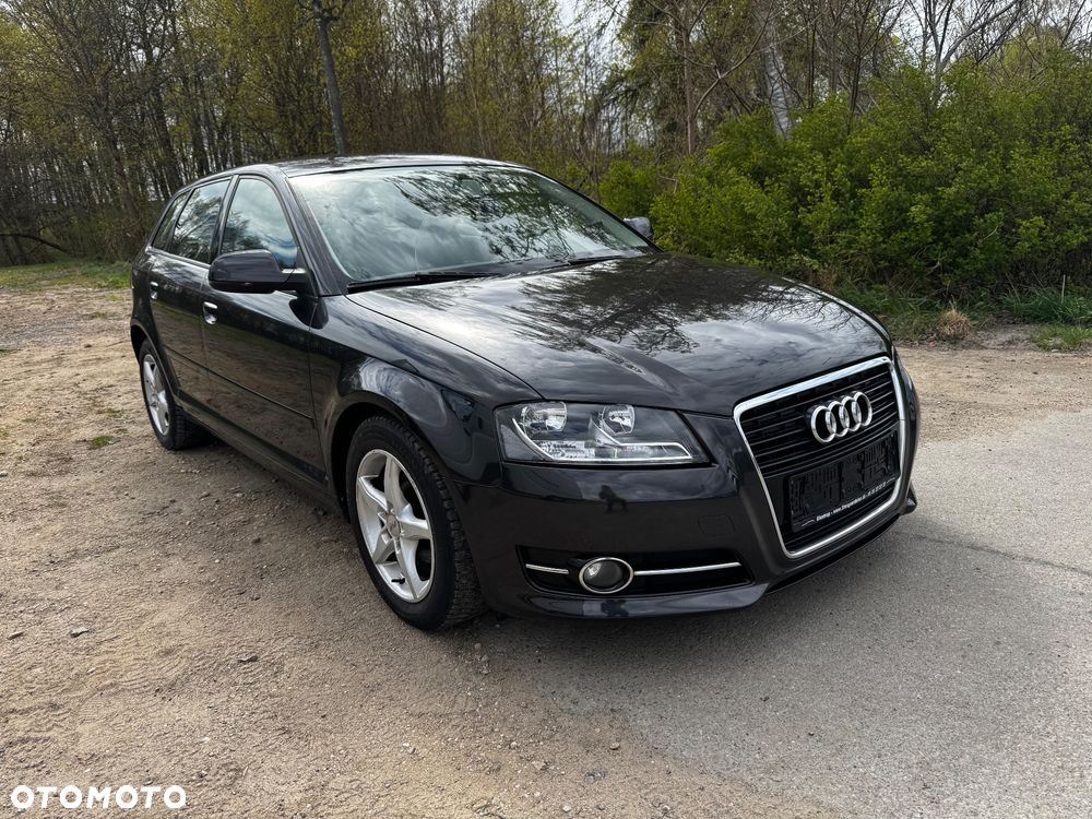 Audi A3 Sportback 1.6 Ambiente - 18