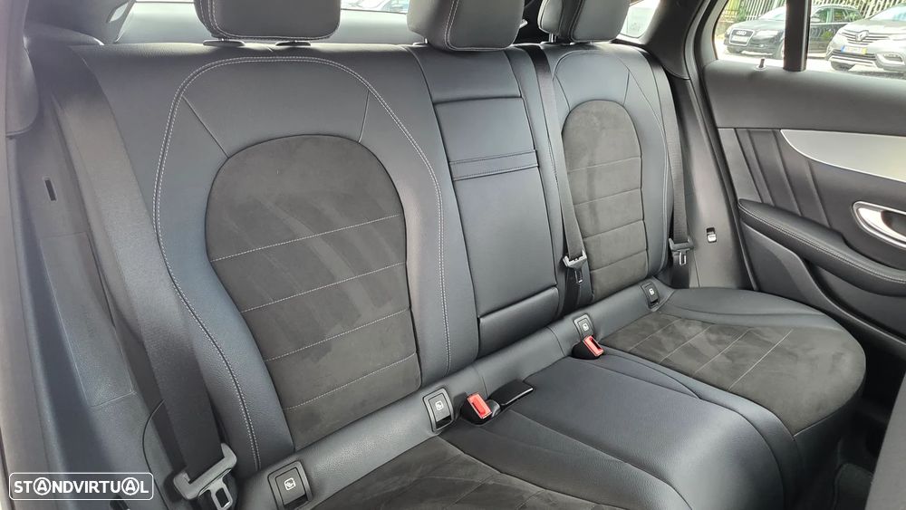 Mercedes-Benz GLC 250 d Coupé AMG Line 4-Matic - 32