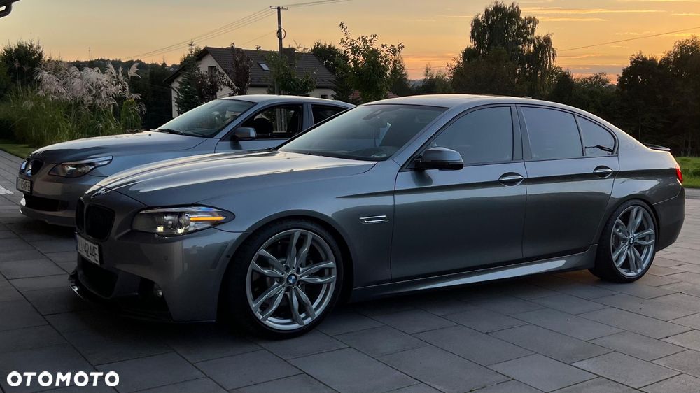 BMW Seria 5 535i Sport-Aut - 22