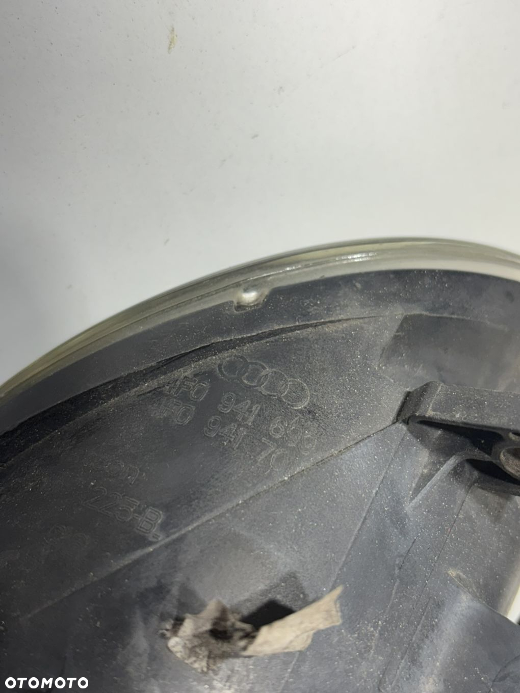 HALOGEN PRZECIWMGIELNY W ZDERZAK SLINE LEWY Audi A6 C6 4F0 941 699 - 5