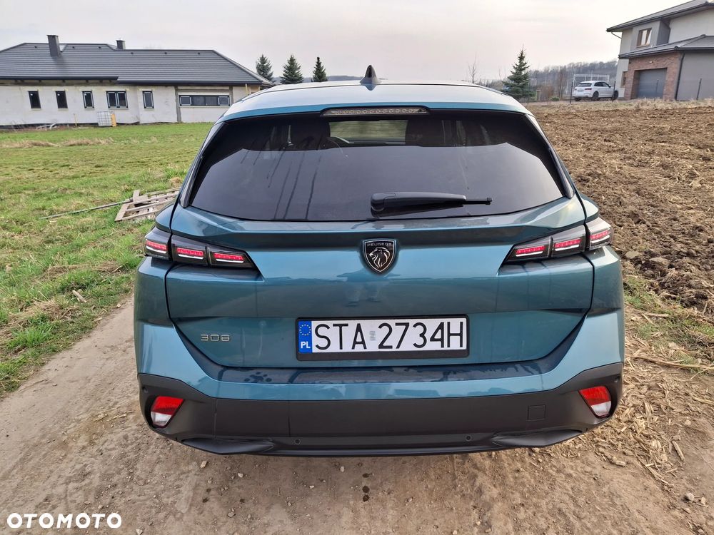 Peugeot 308 1.2 mHEV Active Pack S&S e-DCS6 - 4