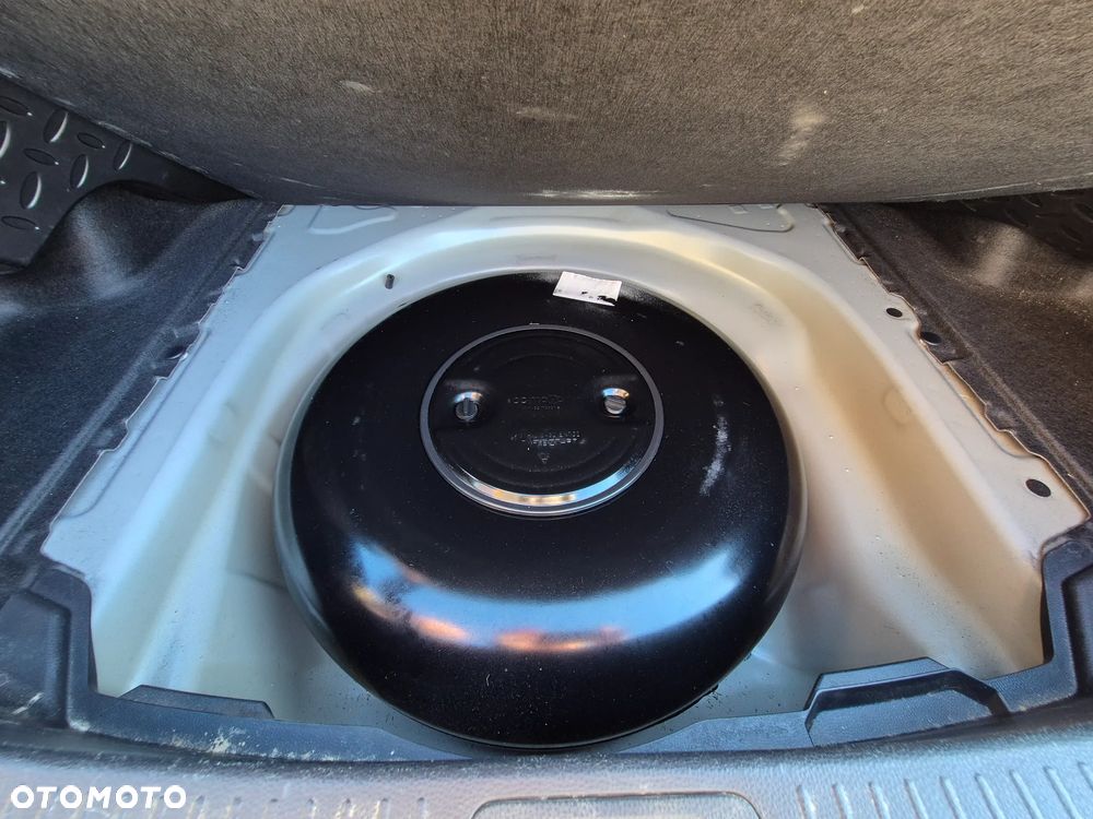 Toyota Corolla - 15