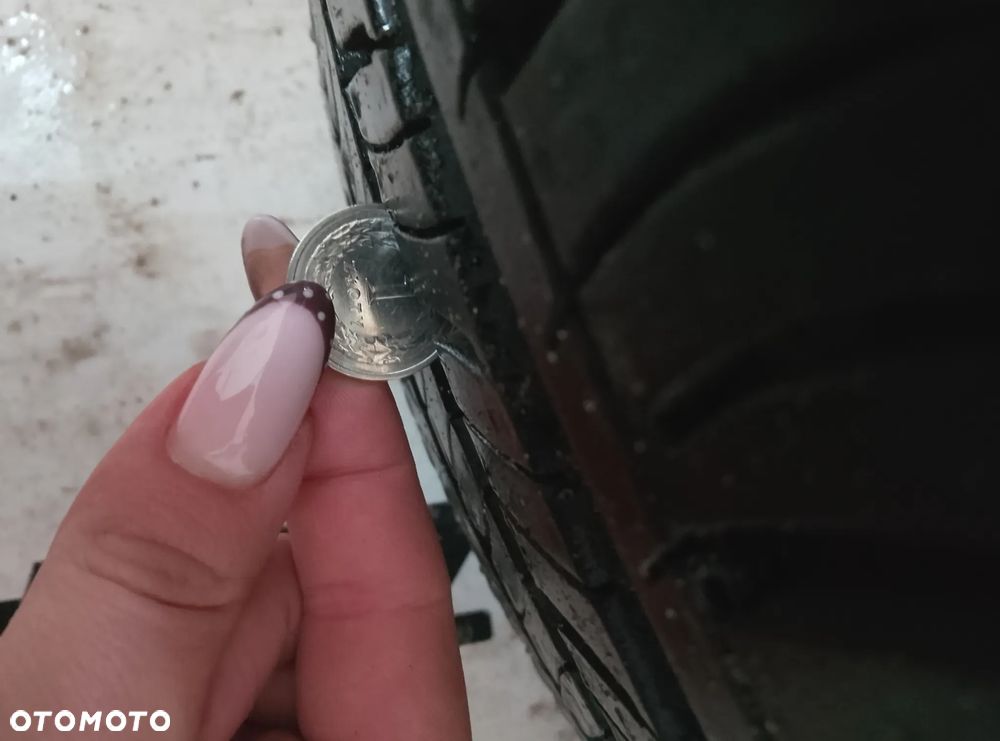 Felgi Koła Opony Chrysler Pacifica 235/65/17 Całoroczne - 15