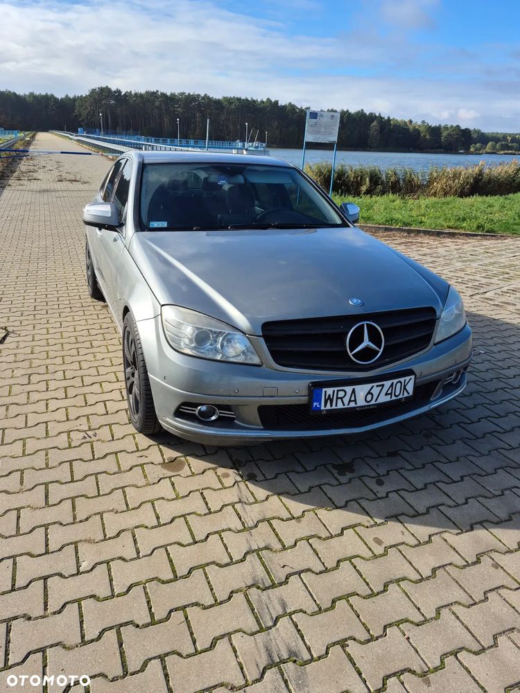 Mercedes-Benz Klasa C 320 CDI 7G-TRONIC Avantgarde - 2