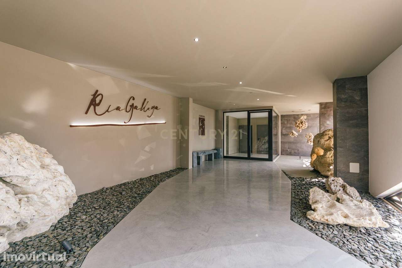 Luxuoso apartamento Duplex T3 - Grande imagem: 2/42