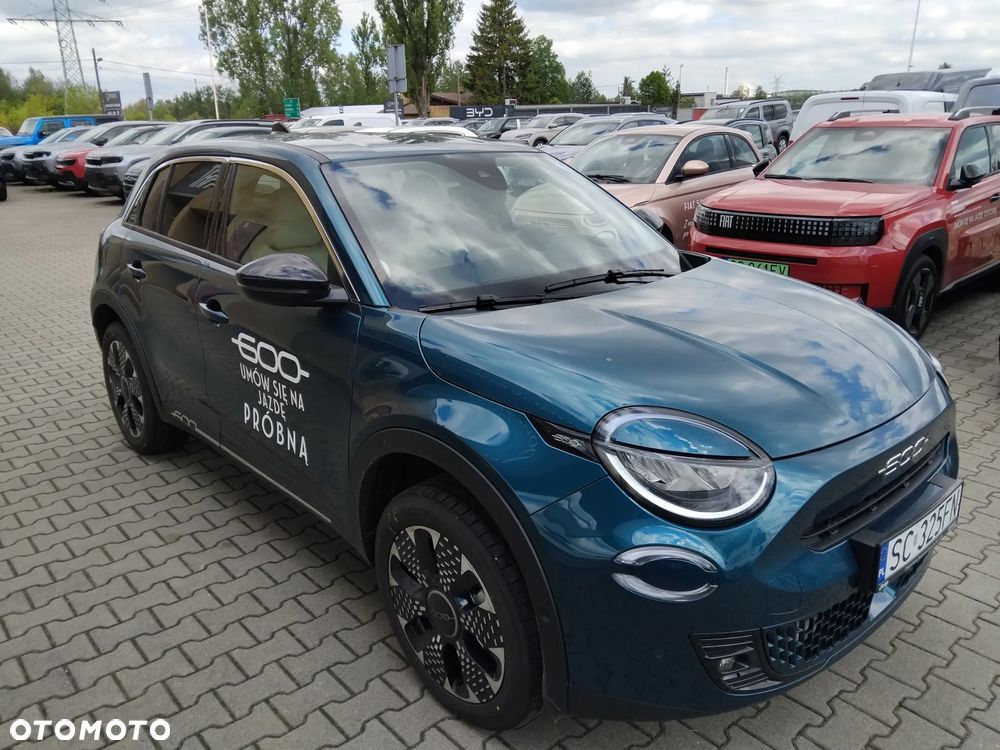 Fiat 600 1.2 Turbo La Prima eDCT - 4