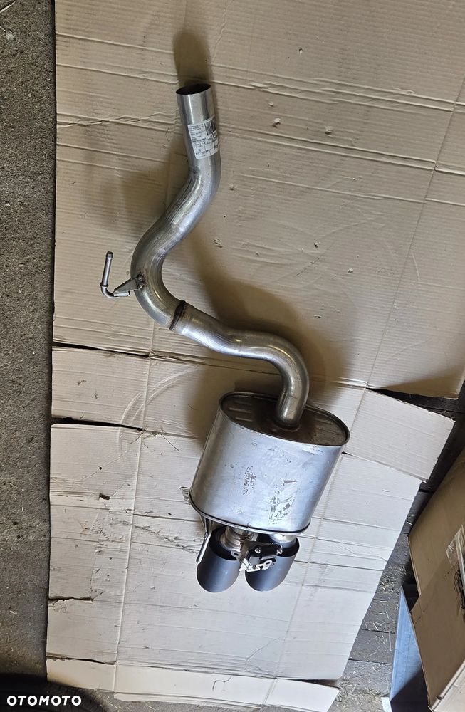 Prawy tłumik Ford Mustang MK-7 VII S650 GT 5.0 PR33-5230-KF PR3Z5230AW 2794095 2695602 FCM/F1-9010-R PR33-5L274-EA - 2