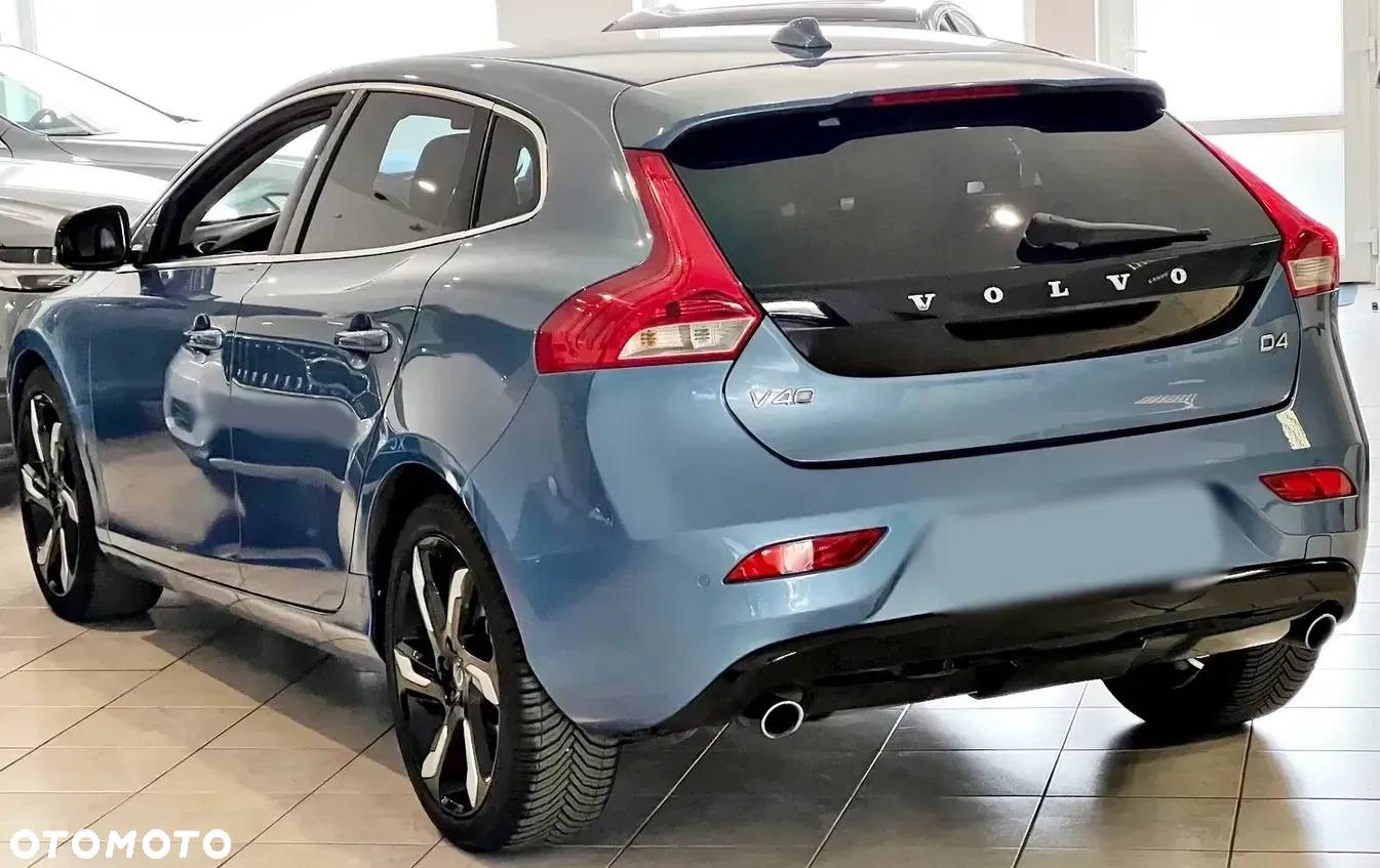 Volvo V40 - 3