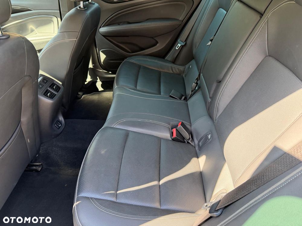 Opel Insignia 2.0 CDTI Exclusive S&S - 6