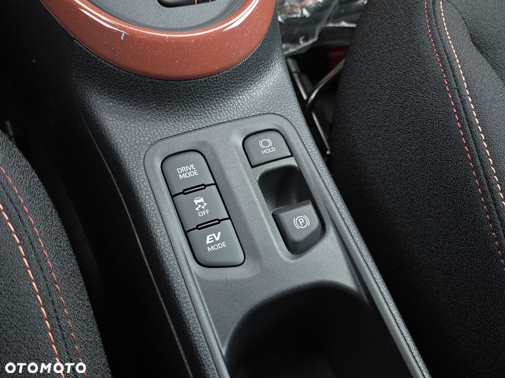 Toyota Aygo X Hybrid 1.5 Style e-CVT - 22