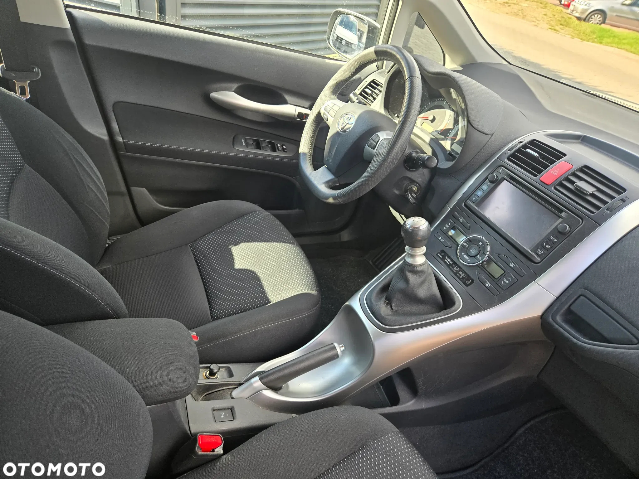 Toyota Auris 1.4 D-4D Comfort - 10