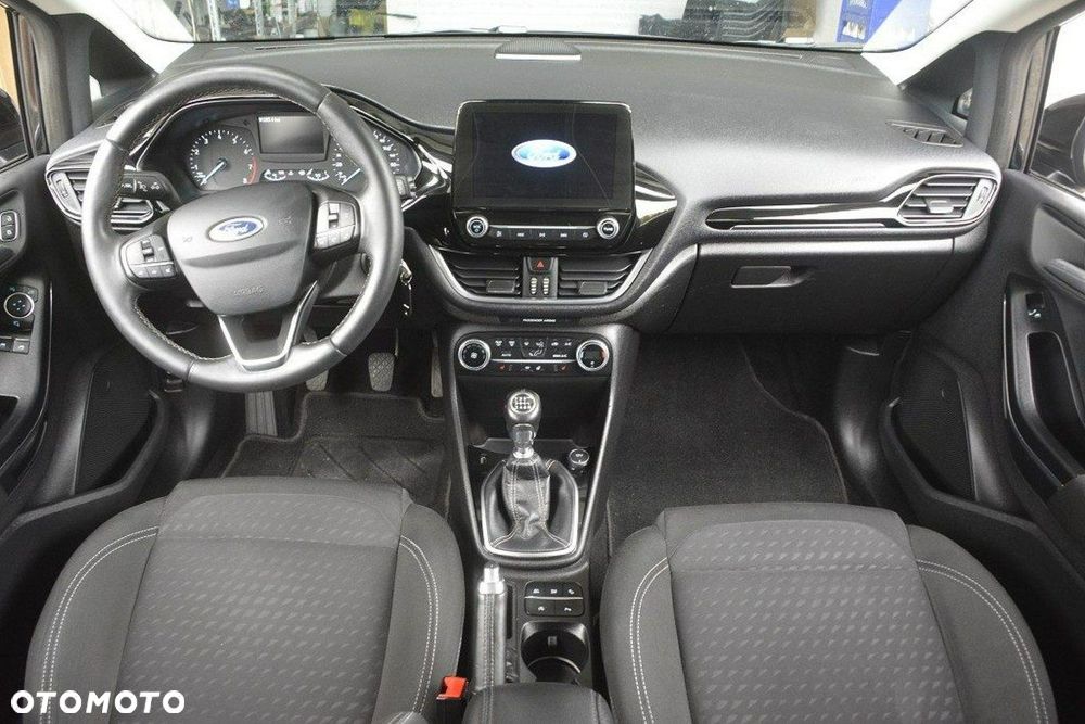 Ford Fiesta 1.0 EcoBoost STart-Stop Titanium - 12