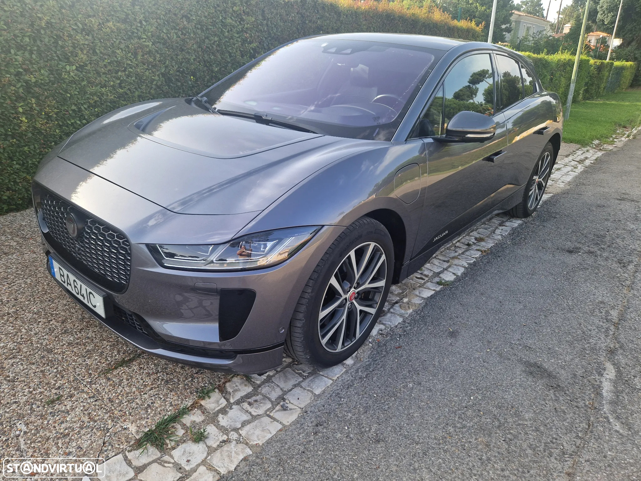 Jaguar I-Pace EV400 AWD R-DYNAMIC HSE - 2