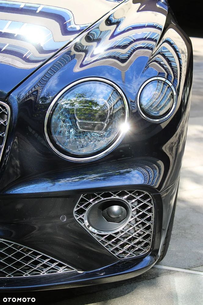 Bentley Continental GT - 5