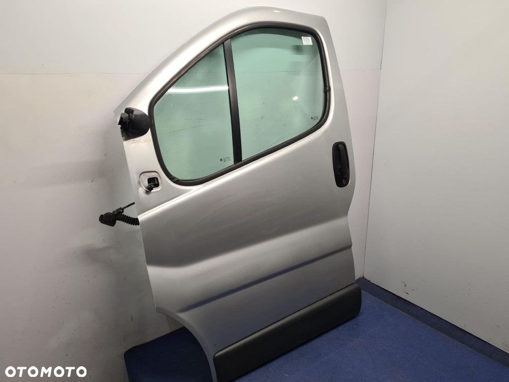 OPEL VIVARO A DRZWI PRZÓD LEWE - 4