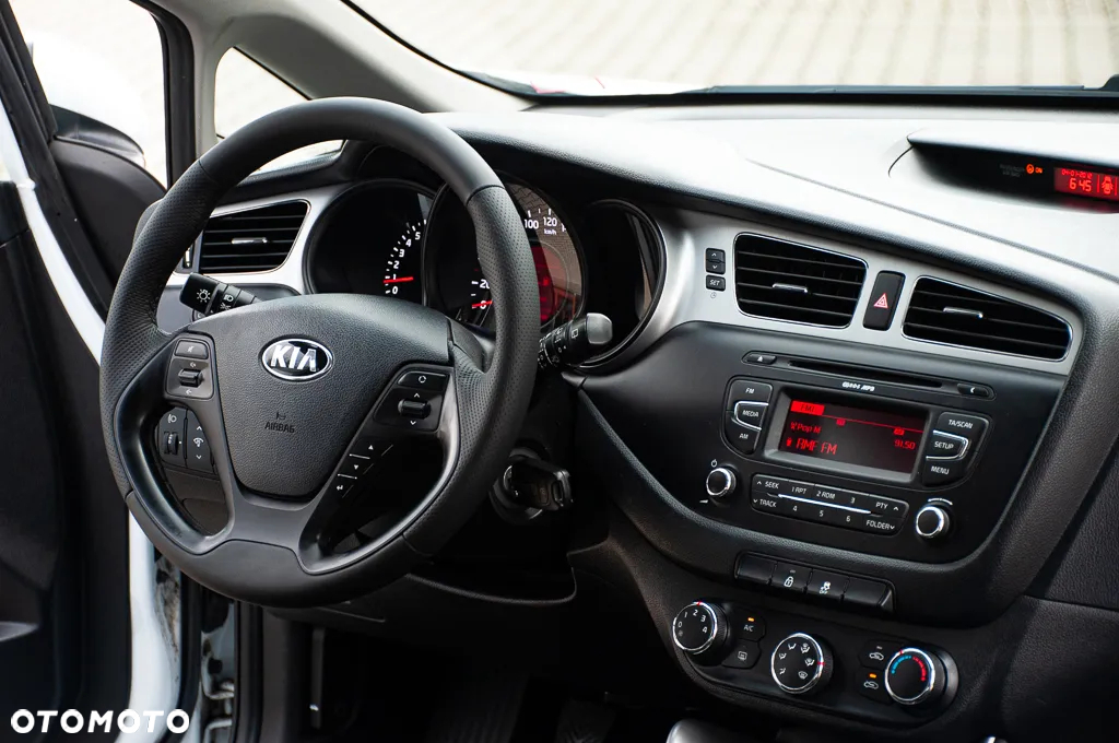 Kia Ceed 1.4 CVVT Vision - 19