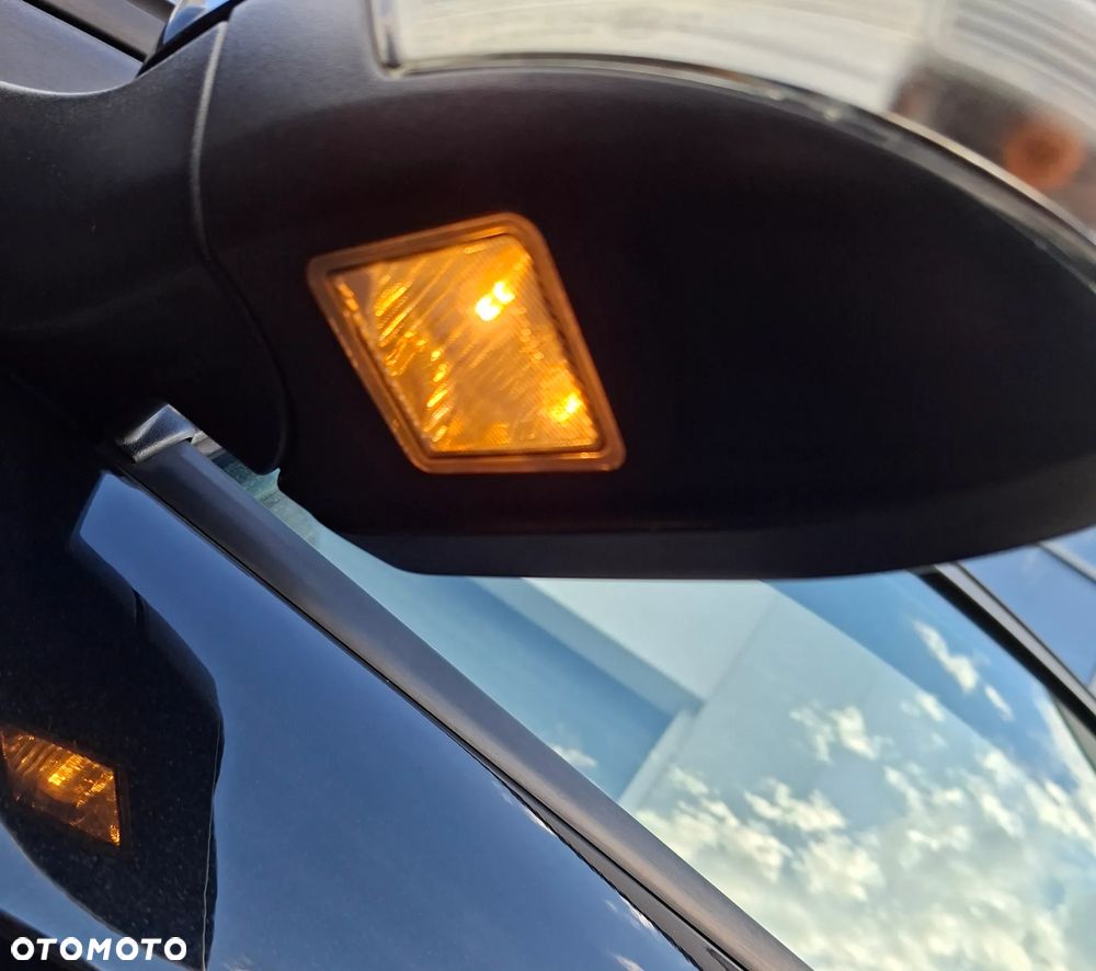 Ford Mondeo 2.0 TDCi Titanium X - 26