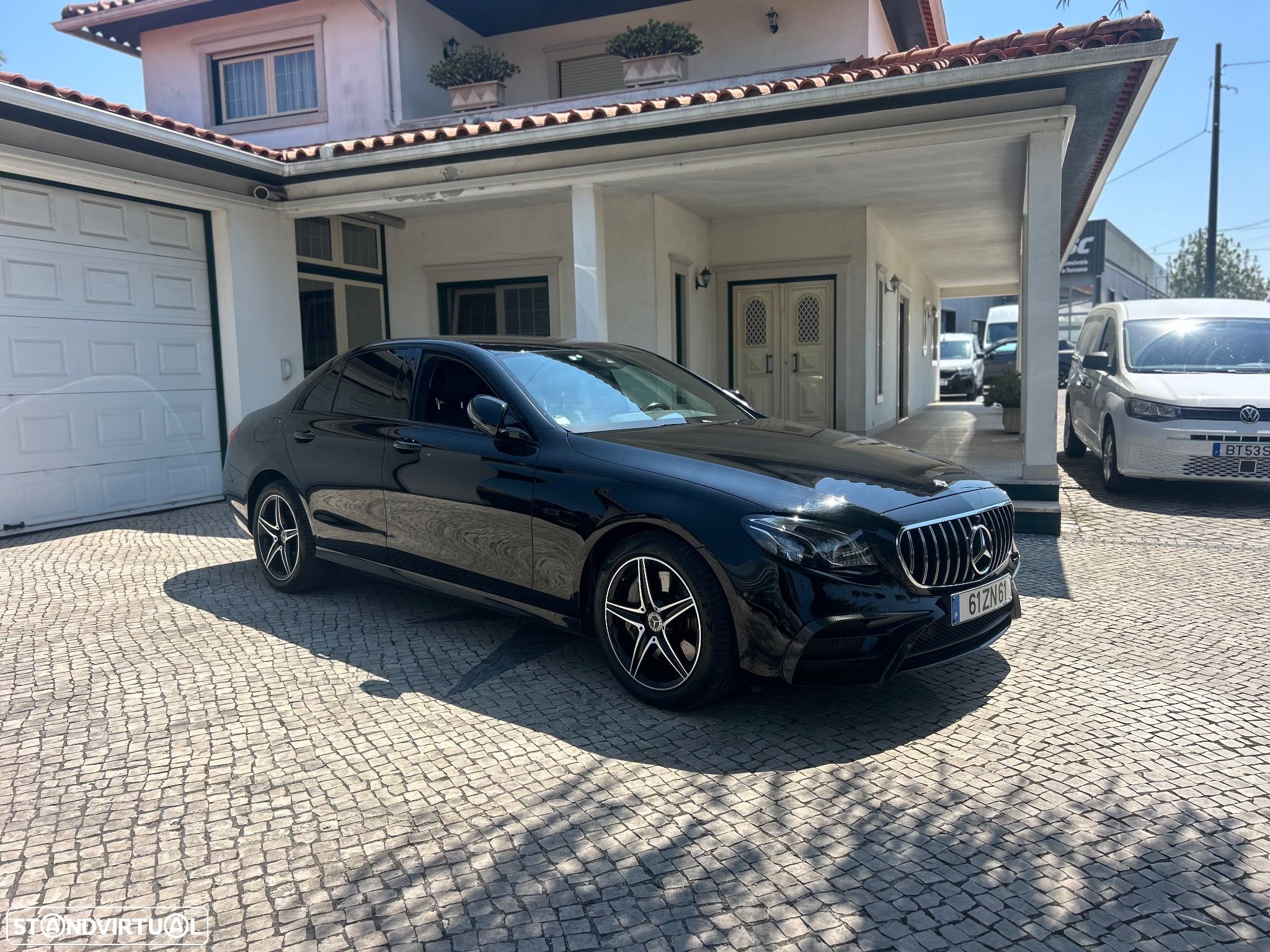 Mercedes-Benz E 300 de AMG Line - 1