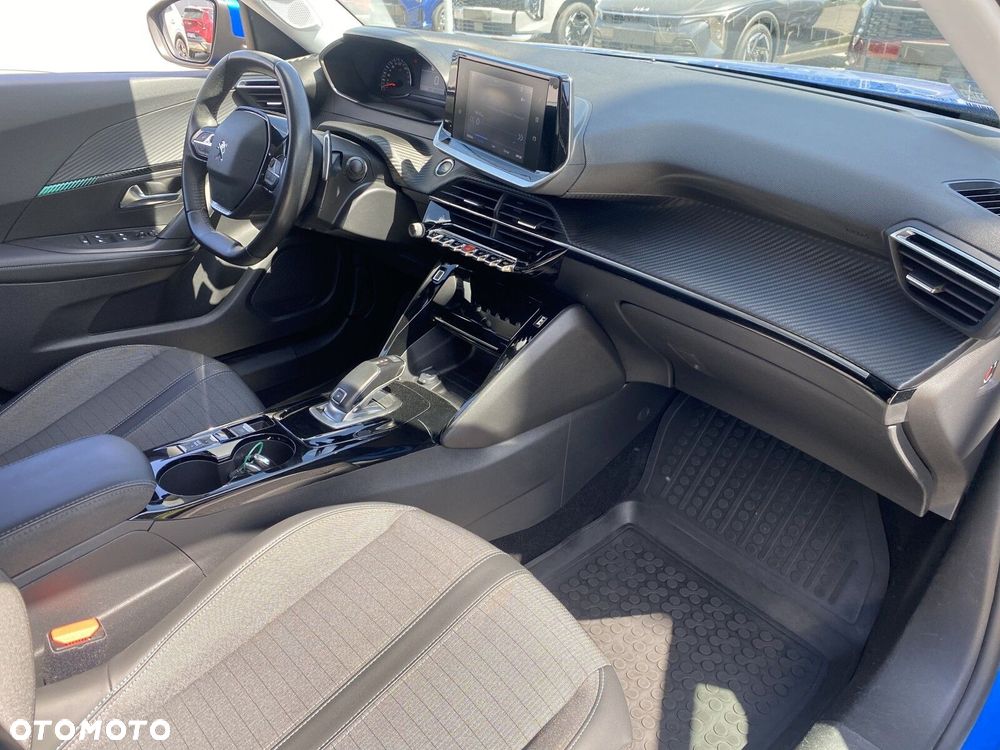 Peugeot 2008 - 17