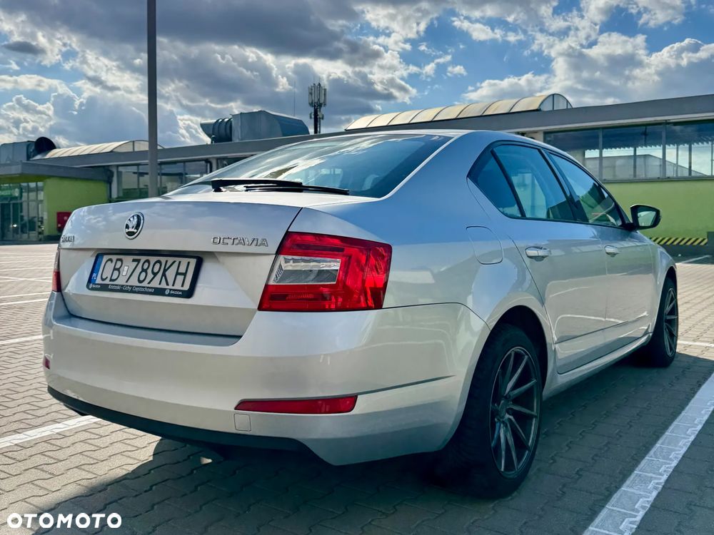 Skoda Octavia 1.4 TSI Ambition - 10