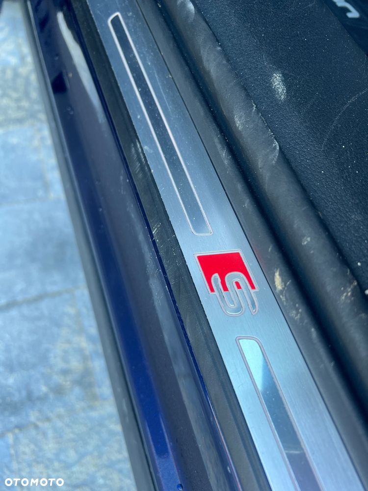 Audi e-tron Sportback 55 Quattro S Line - 38