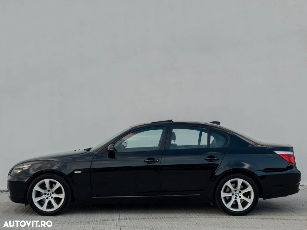 BMW Seria 5 520d Edition Exclusive - 9